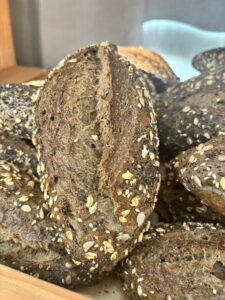 WhatsApp Image 2024-10-17 at 09.41.07 (1)